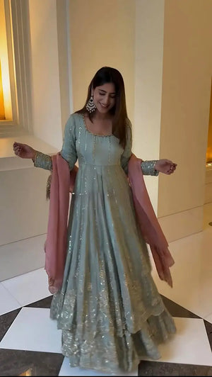 Embroidered Star Georgette Lehenga Suit Set