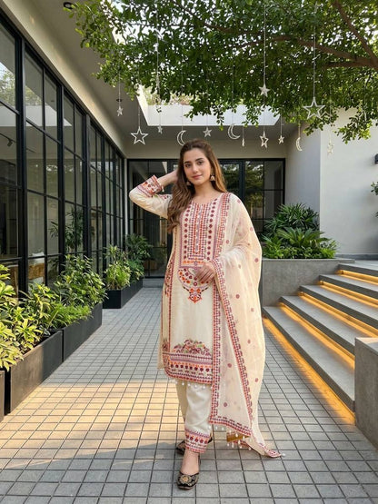 Mul Chanderi Mirror Suit