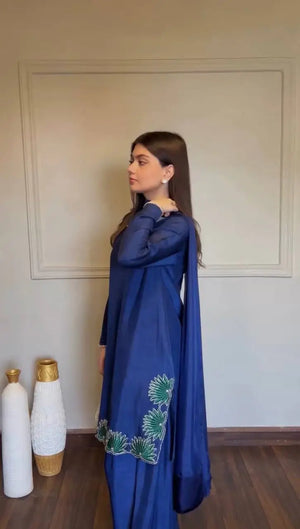 Sapphire Lotus American Silk Farshi Set