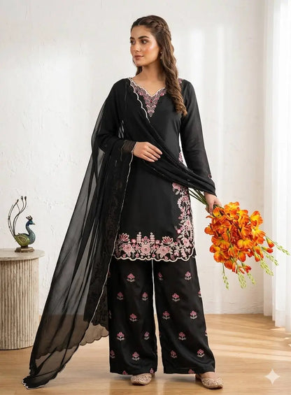 Black Floral Embroidered Kurti Set