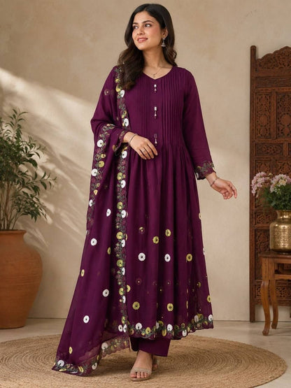 Pintuck Chanderi Anarkali with Loop Work