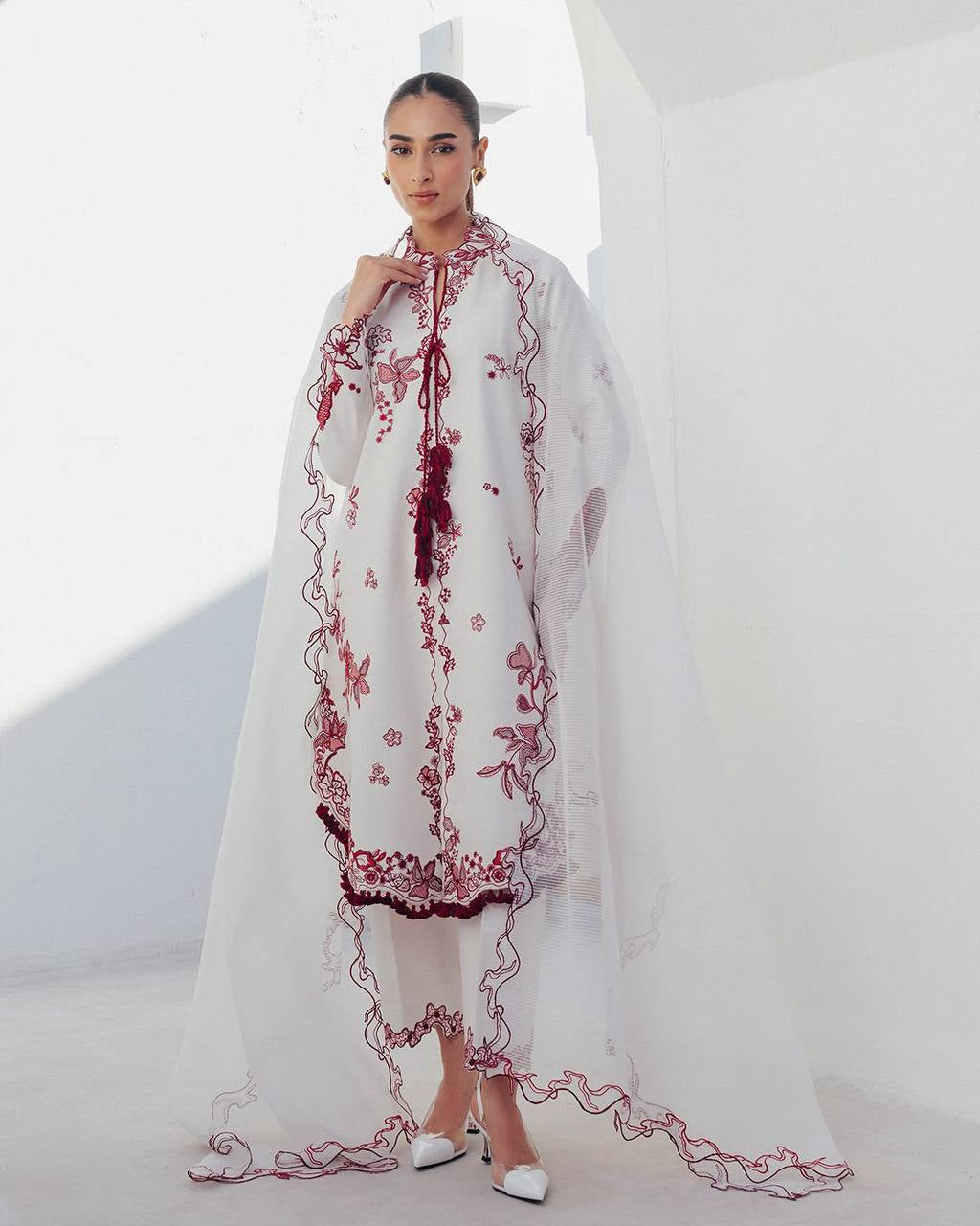 Ivory Crimson Vine Kurta Set