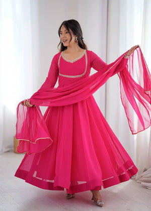 Bandhani Print Georgette Gown Set