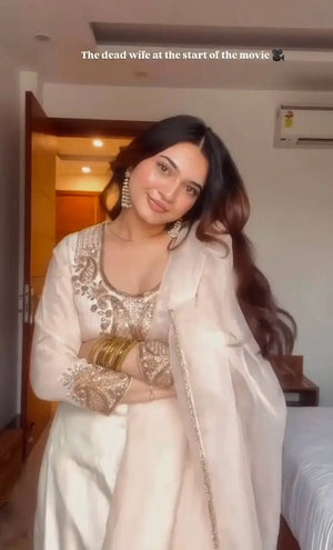 Embroidered Viscose Simer Kurta Set with Organza Dupatta