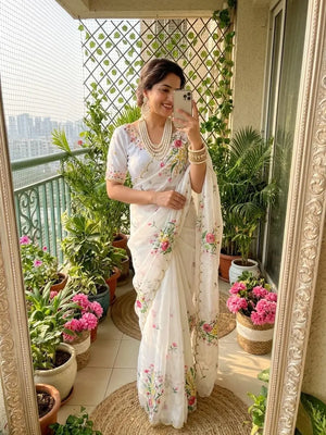 Ivory Floral Khatli Saree