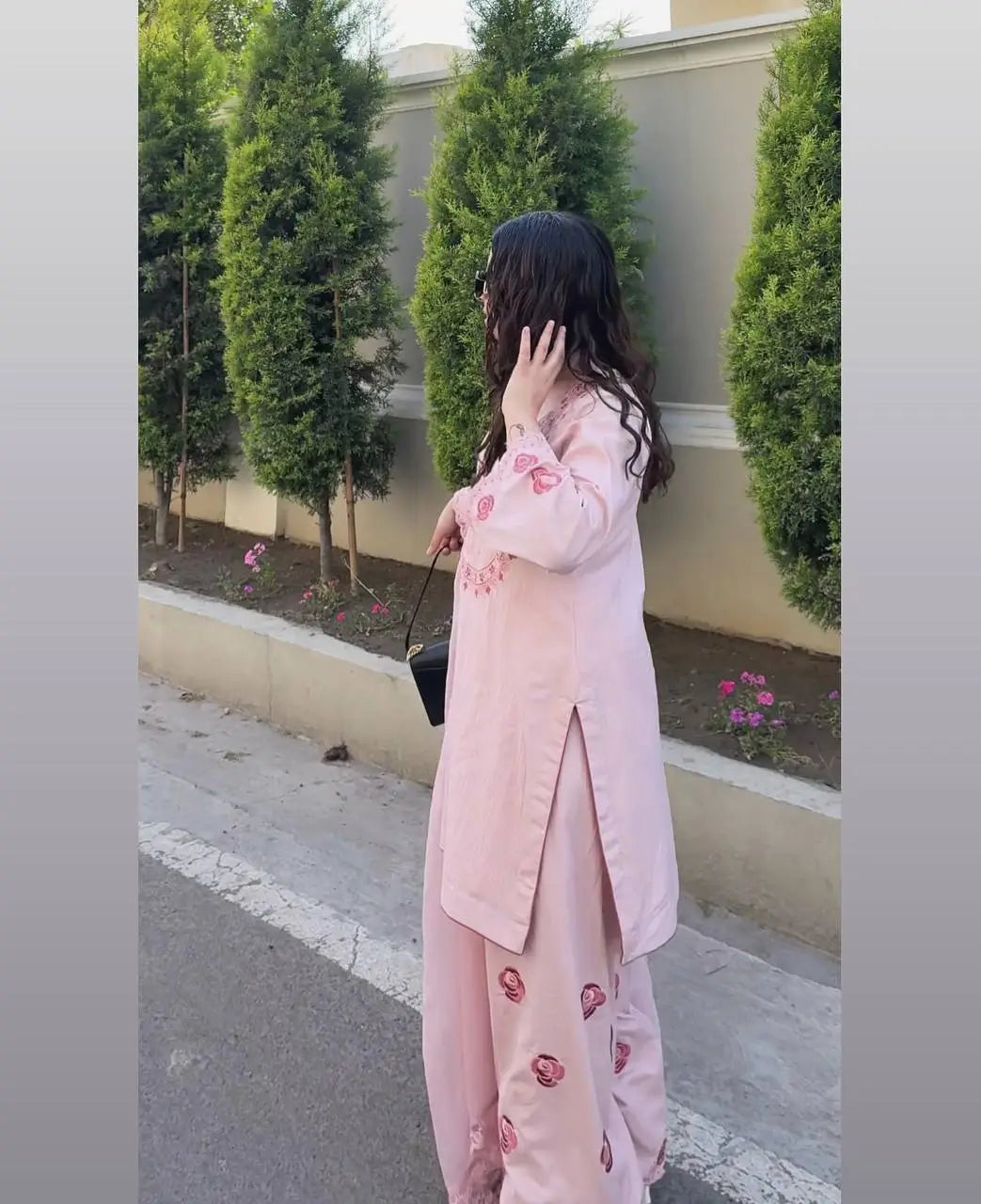 Baby Pink Crepe Embroidered Suit with Farshi Plazzo & Dupatta – Elegant Festive & Party We