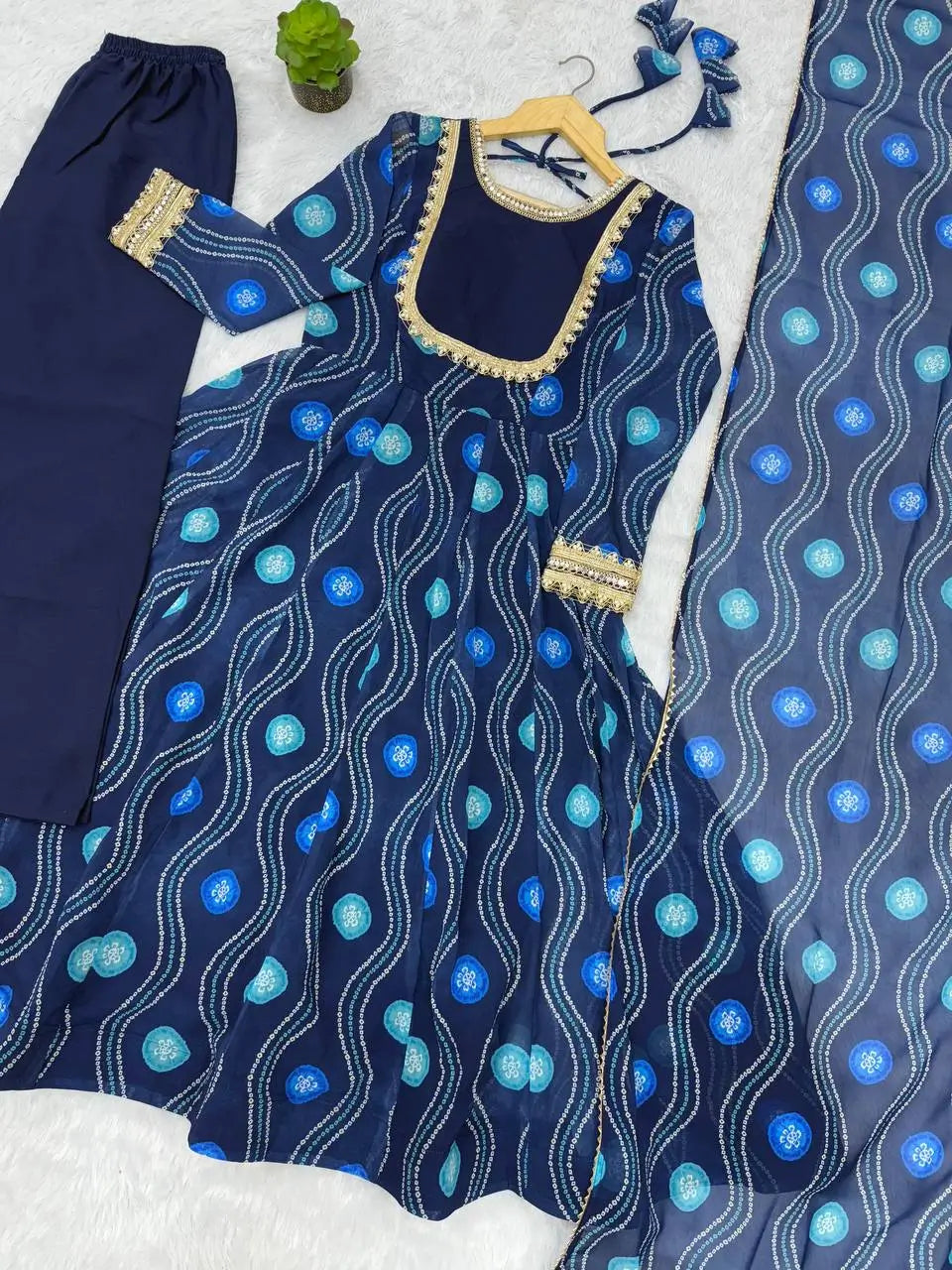 Bandhani Print Georgette Gown Set