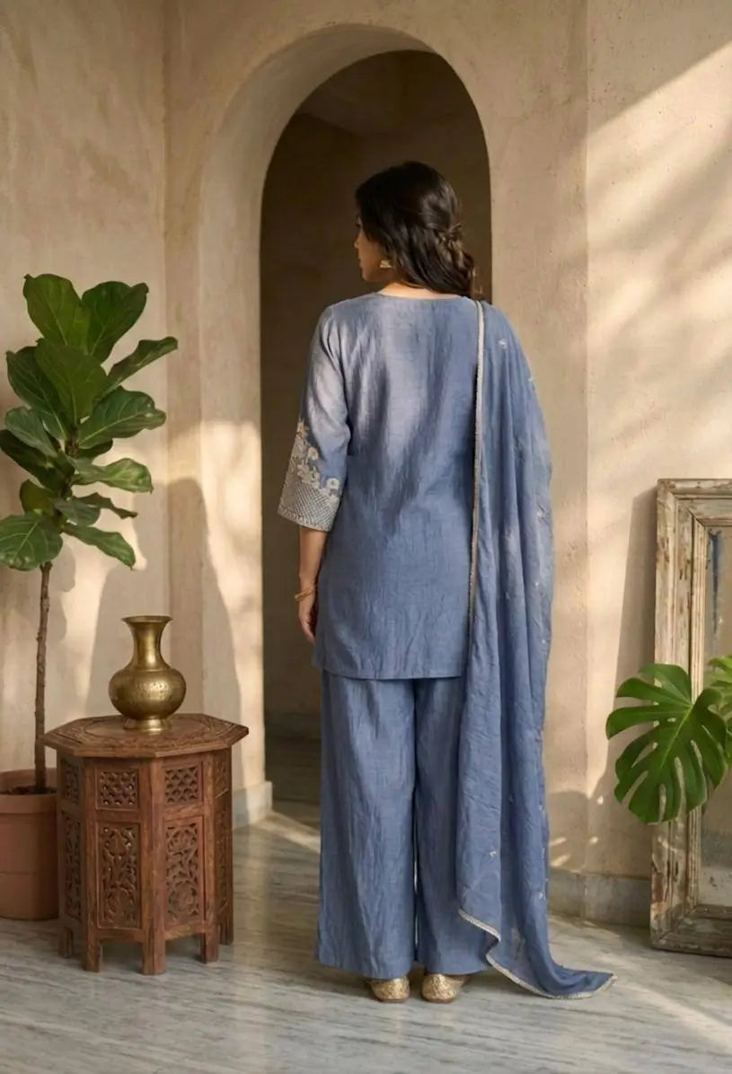 Beautiful Rangoli Crush Zari Embroidery Kurta 3 piece set