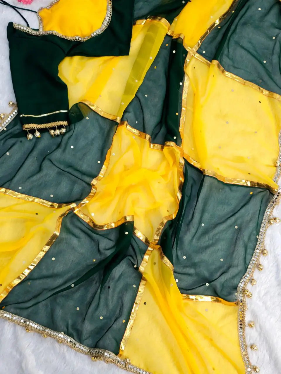 Box Pattern Georgette Saree with Mirror Work and Gotta Lace