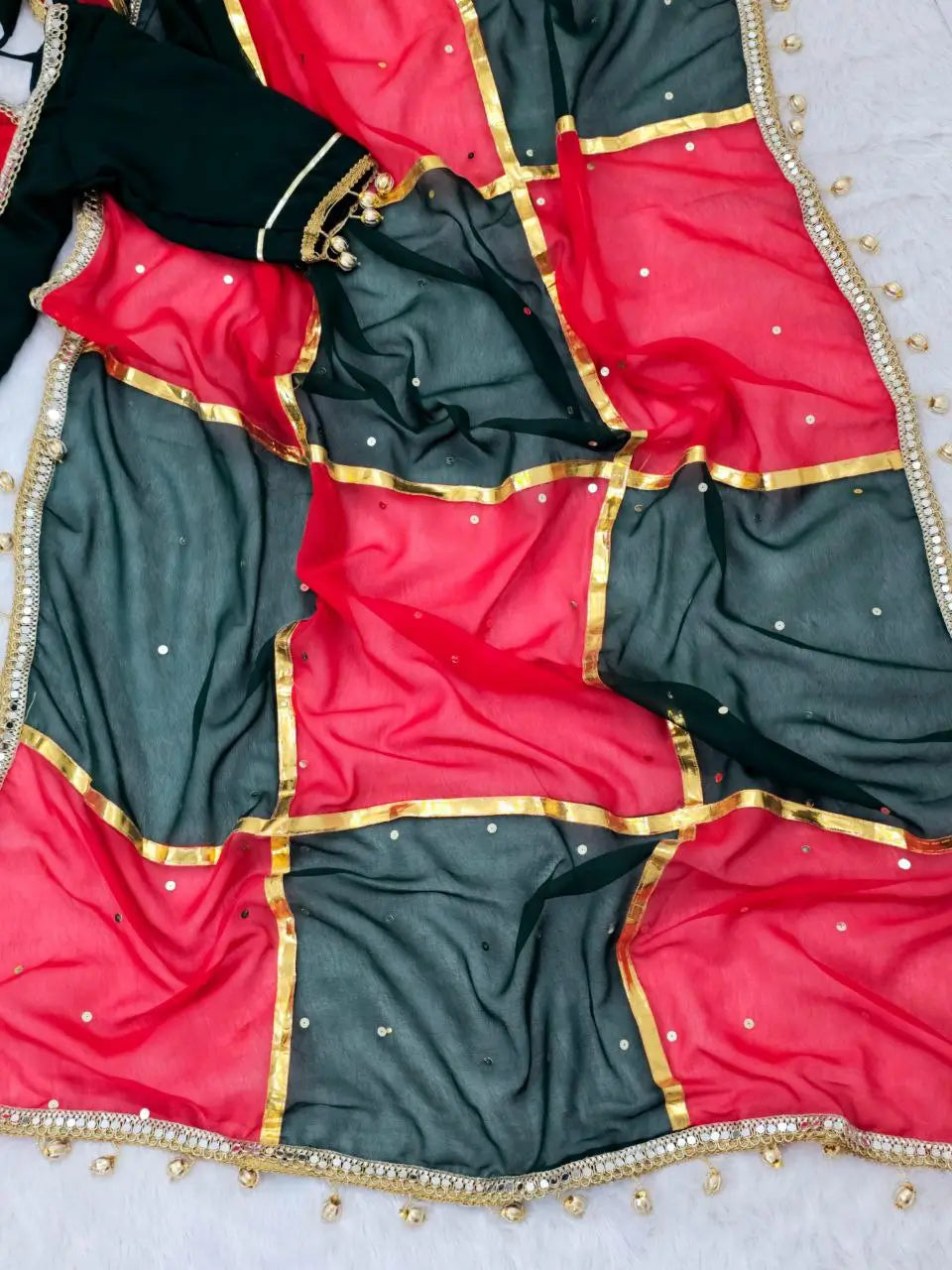 Box Pattern Georgette Saree with Mirror Work and Gotta Lace