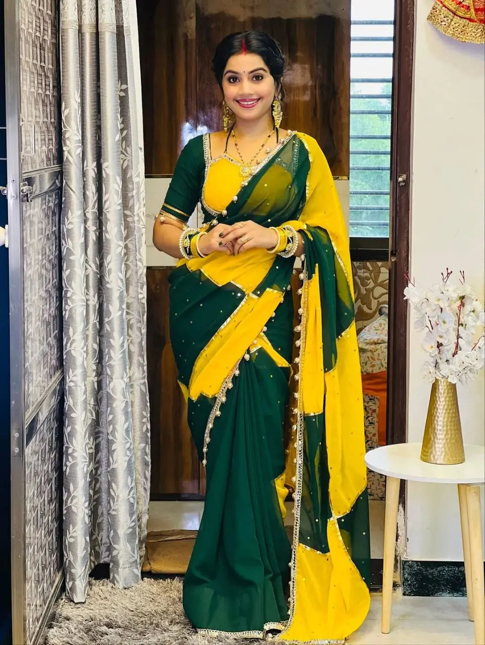 Box Pattern Georgette Saree with Mirror Work and Gotta Lace