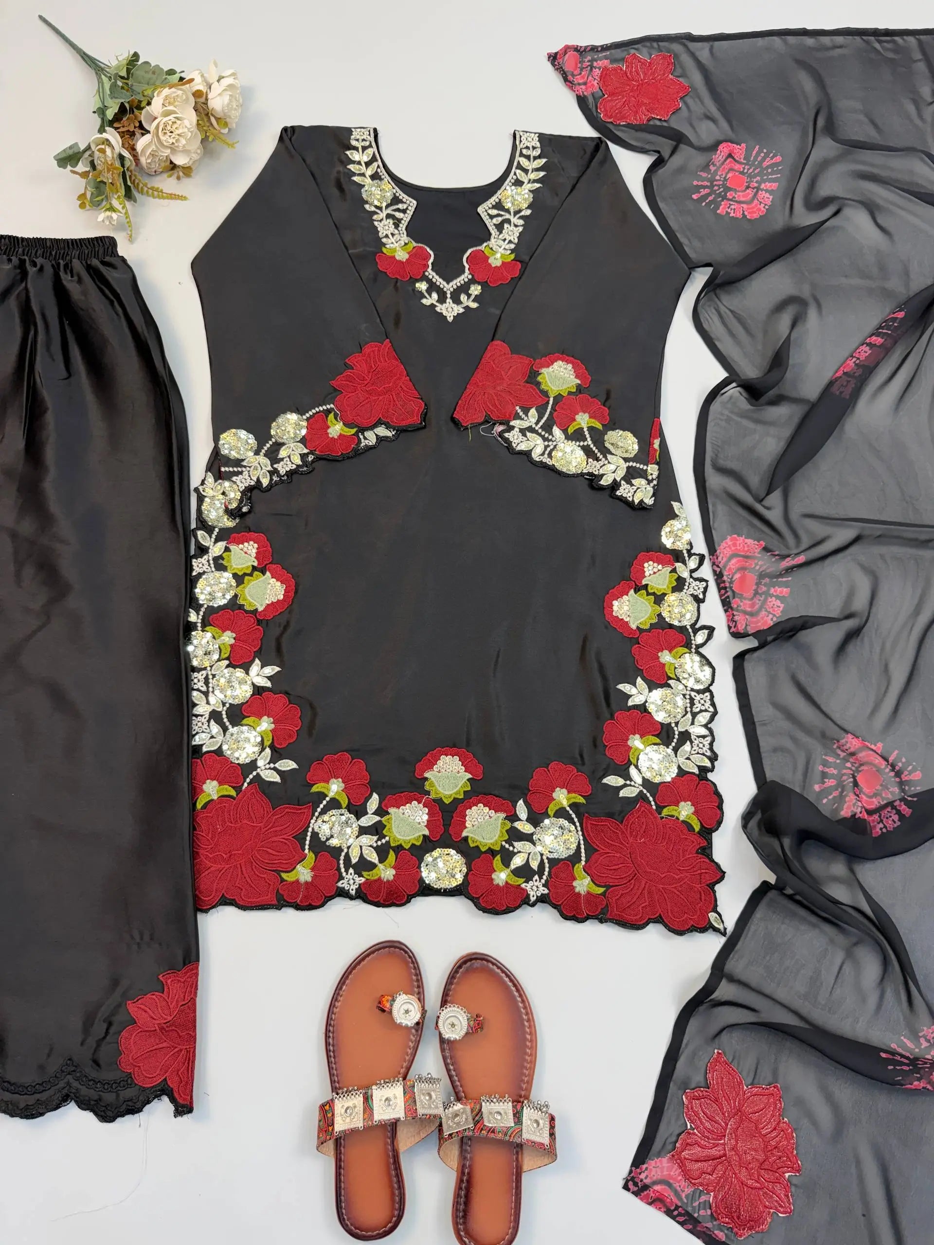 Champagne Applique Kurta Set