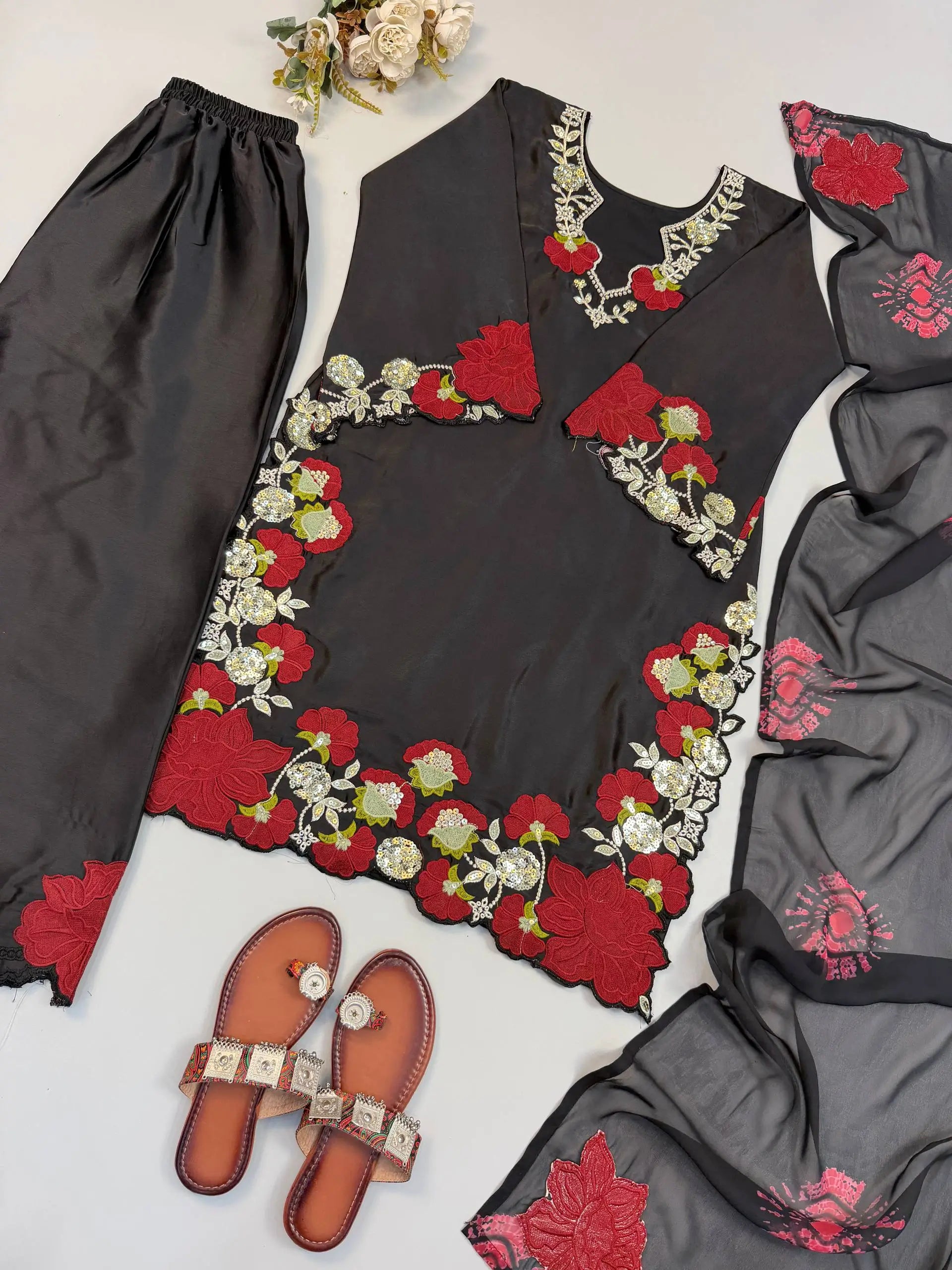 Champagne Applique Kurta Set