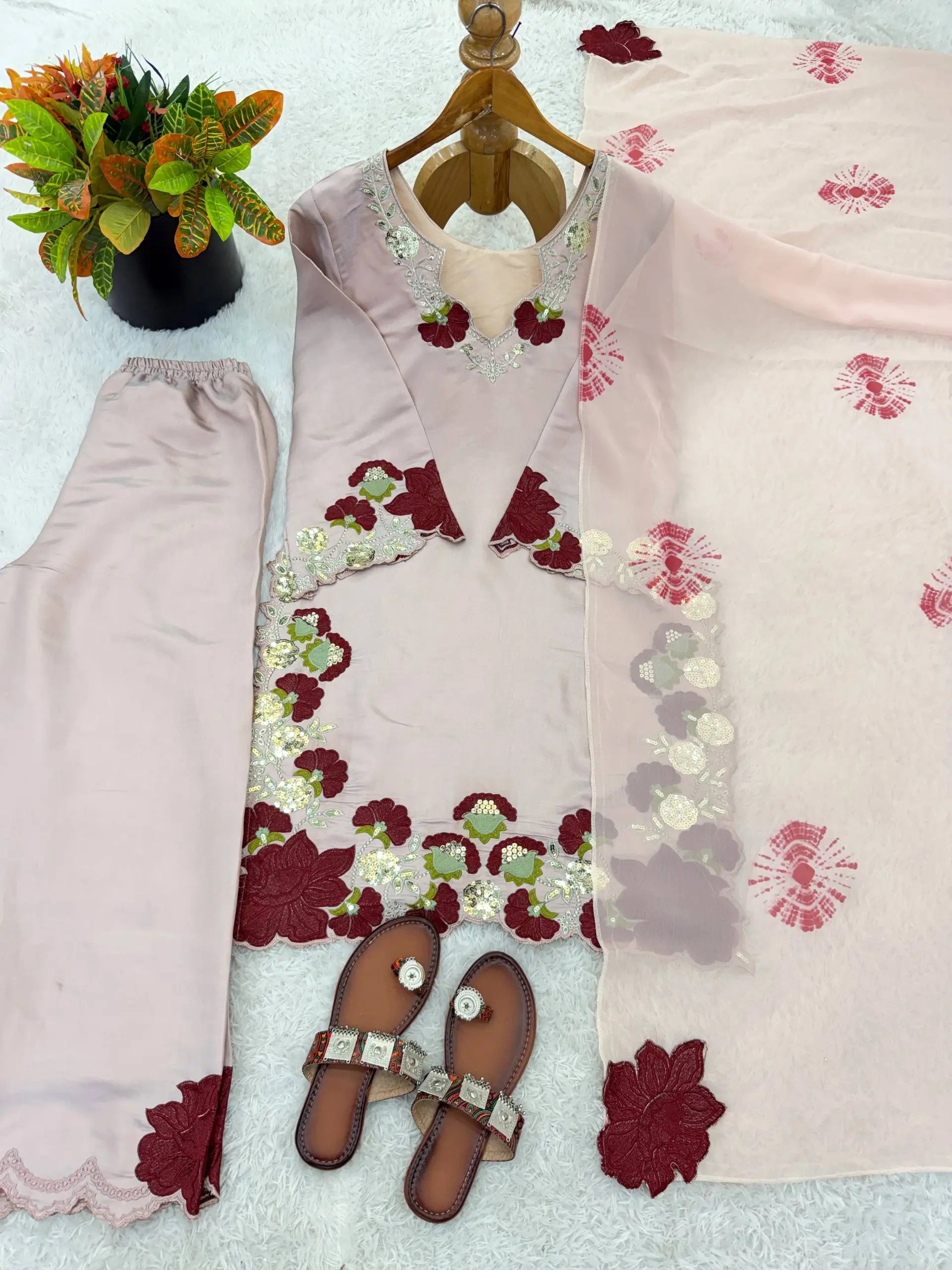 Champagne Applique Kurta Set