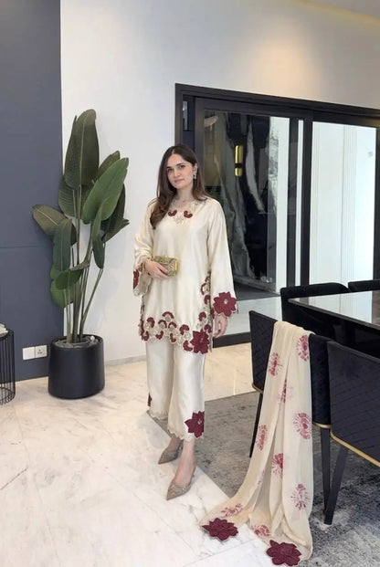 Champagne Applique Kurta Set