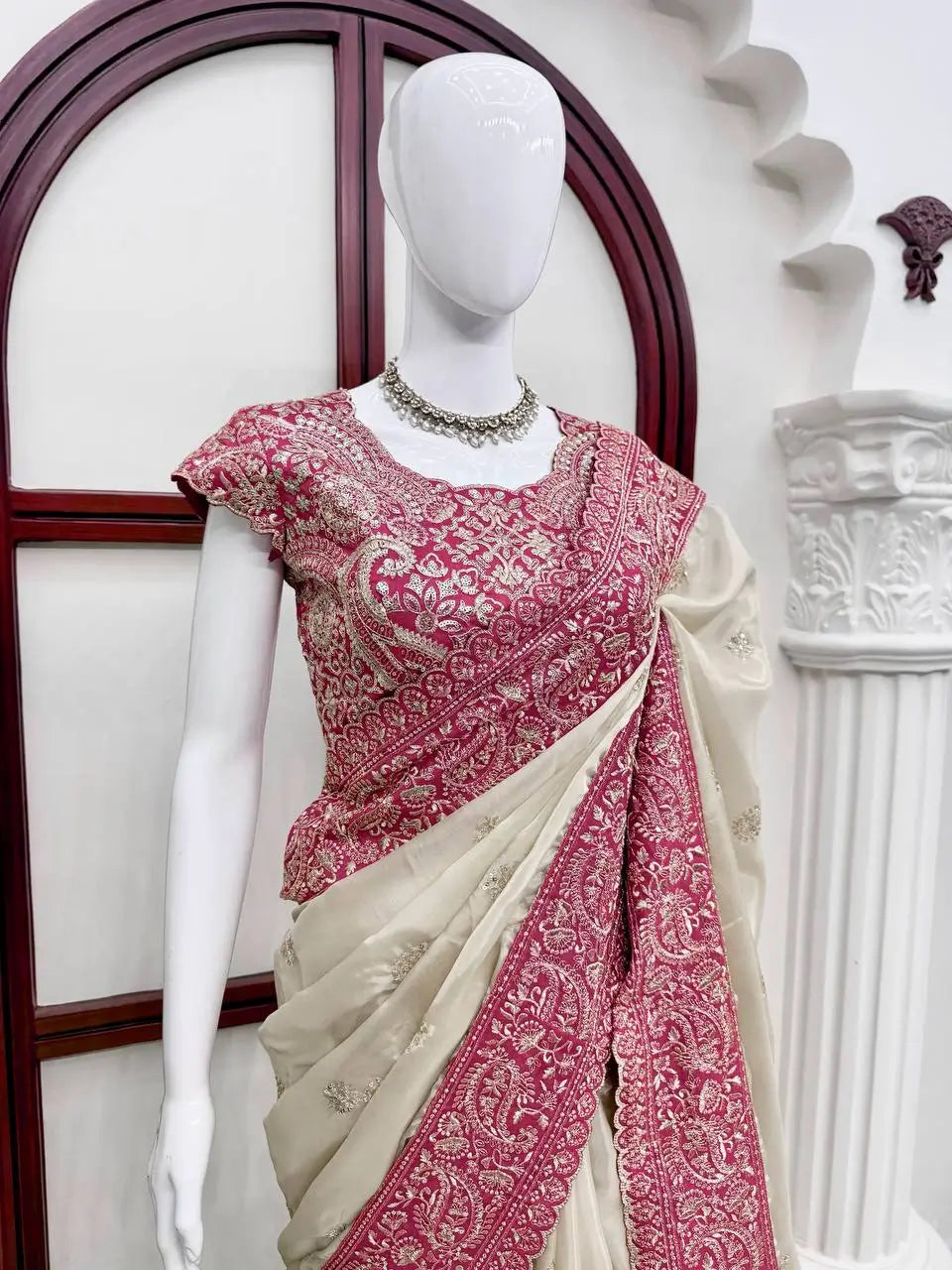 Champagne Rani Border Saree