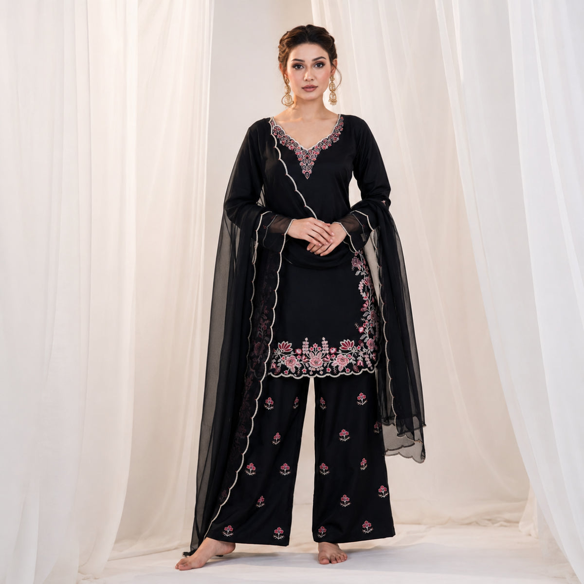 Black Floral Embroidered Kurti Set