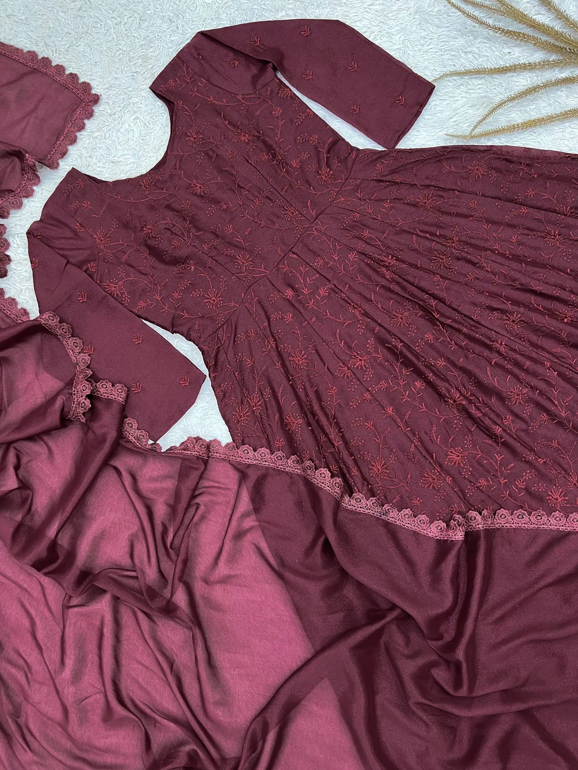 Chikankari Star Georgette Gown with GPO Lace Border