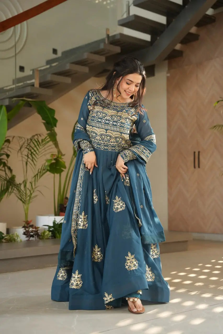 Chinnon Embroidered Gown with Dupatta | 3.5 Mtr Flair | Rama & Purple Party Wear
