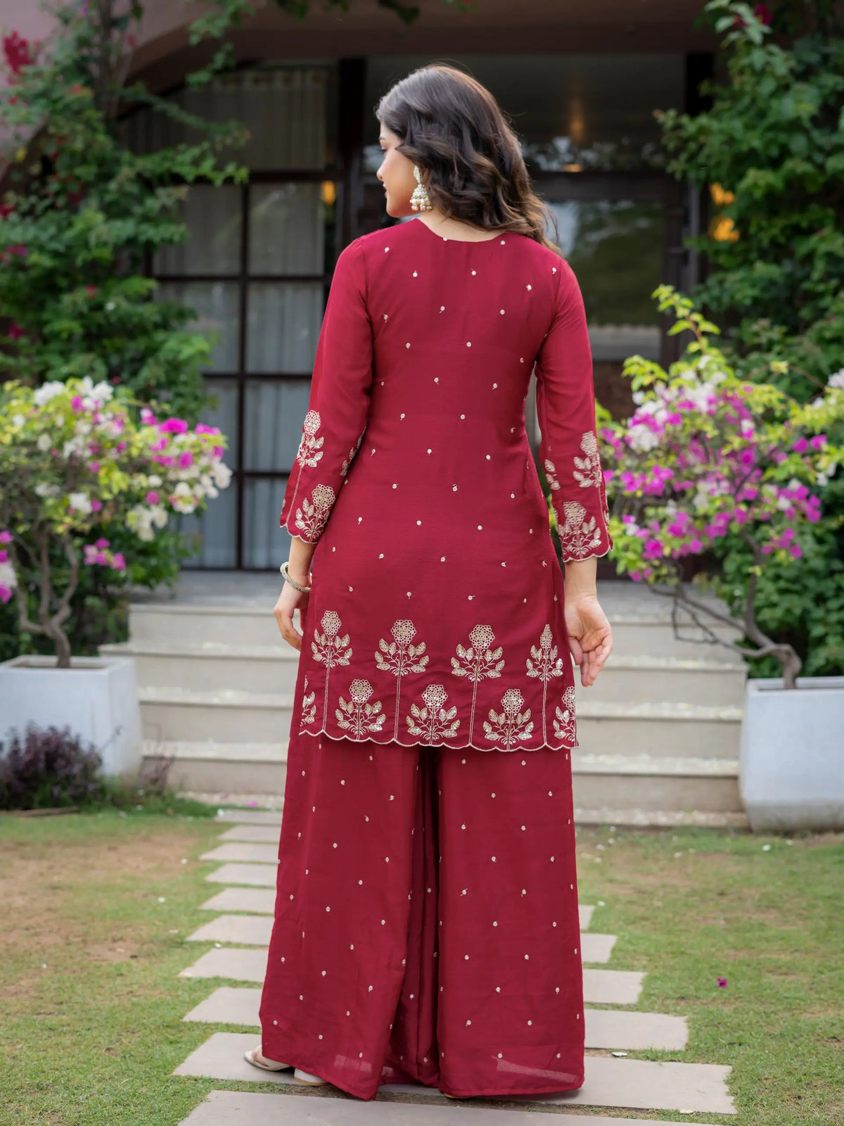 Chinnon Embroidered Kurta Set With Dupatta