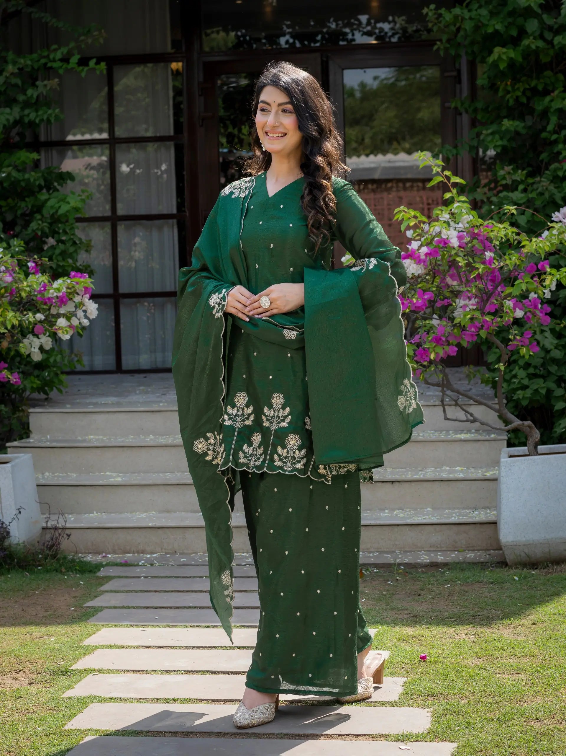 Chinnon Embroidered Kurta Set With Dupatta