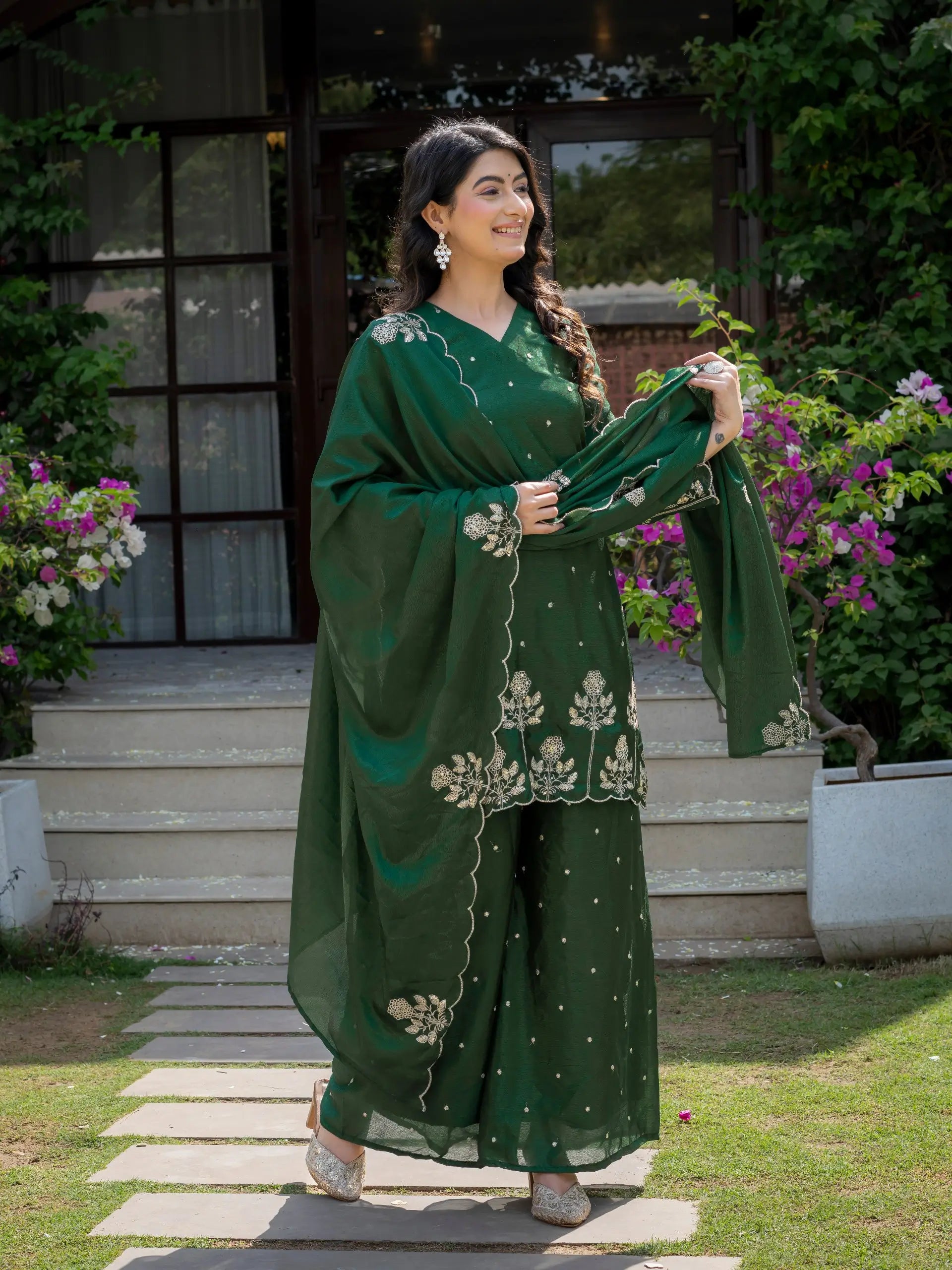 Chinnon Embroidered Kurta Set With Dupatta