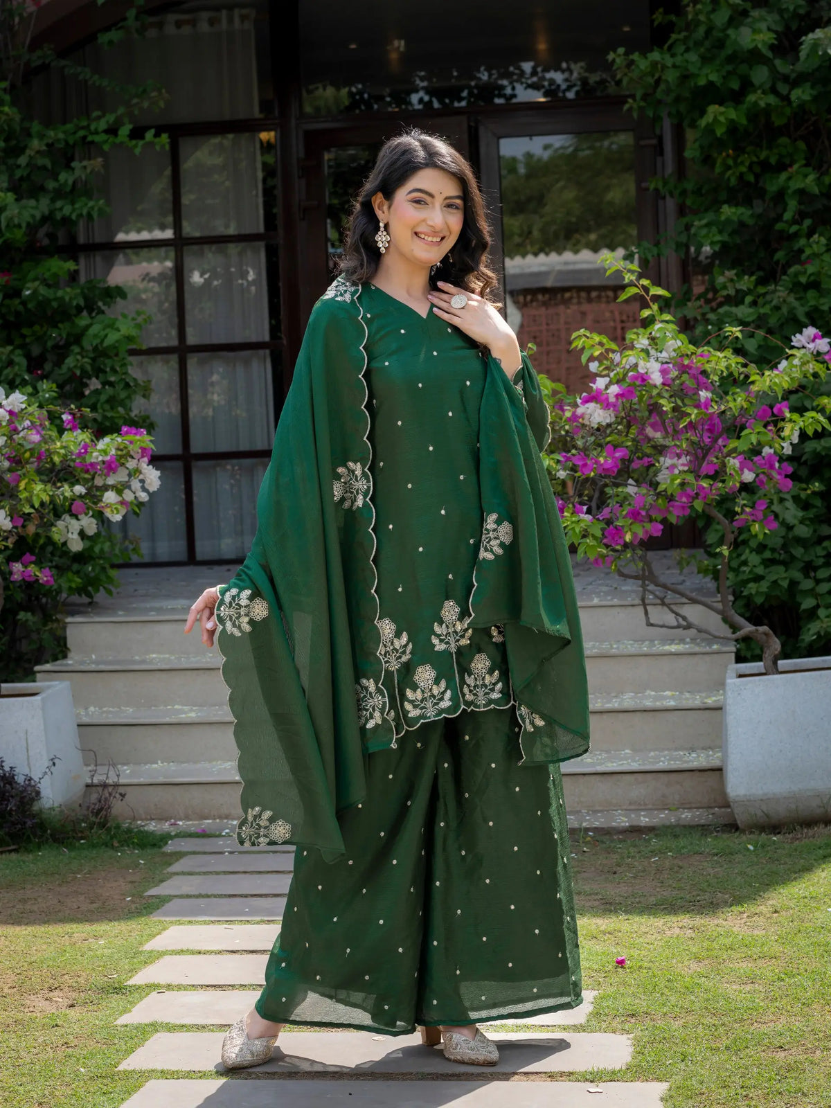 Chinnon Embroidered Kurta Set With Dupatta