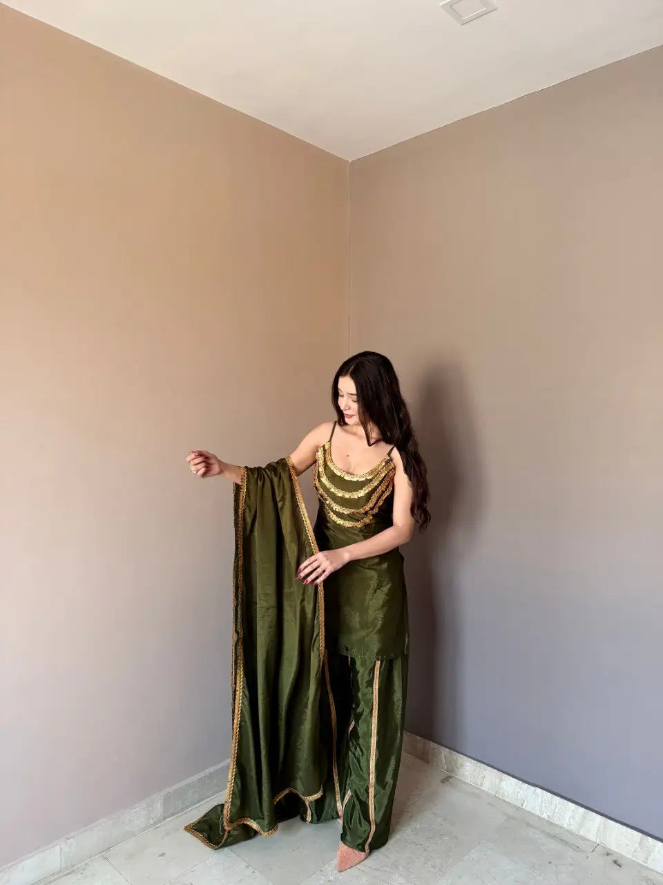 Chinon Ethnic Suit Set