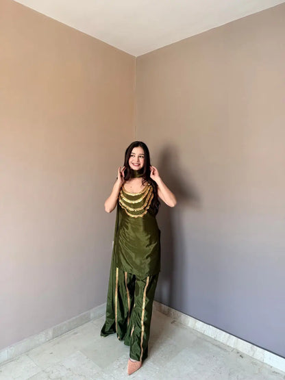 Chinon Ethnic Suit Set