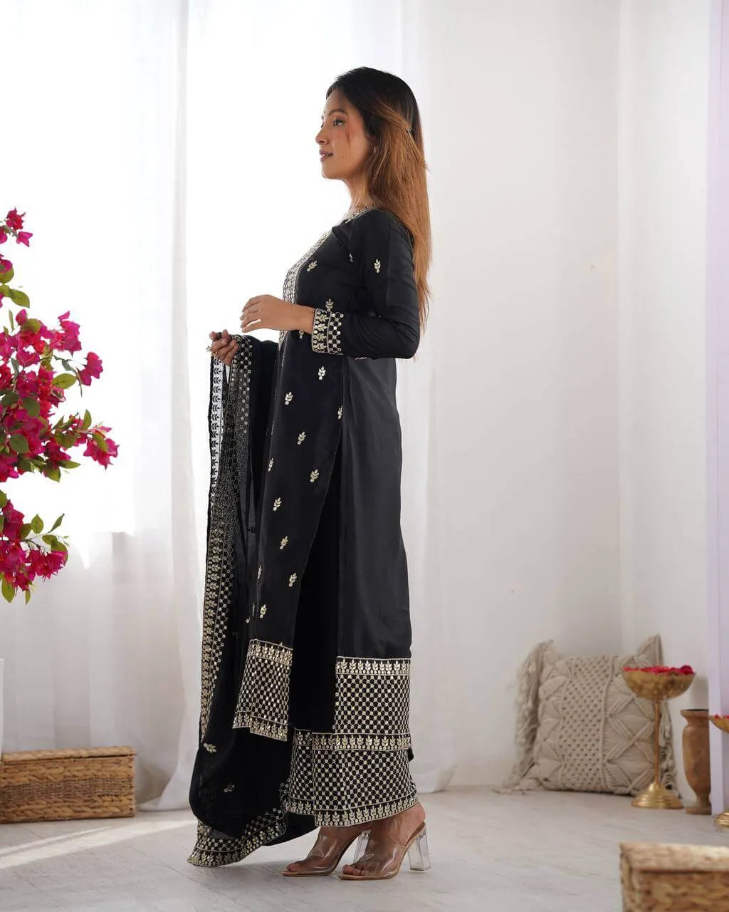 Chinon Silk Embroidered Kurta Set with Dupatta & Pant – Sequins and Jari Work