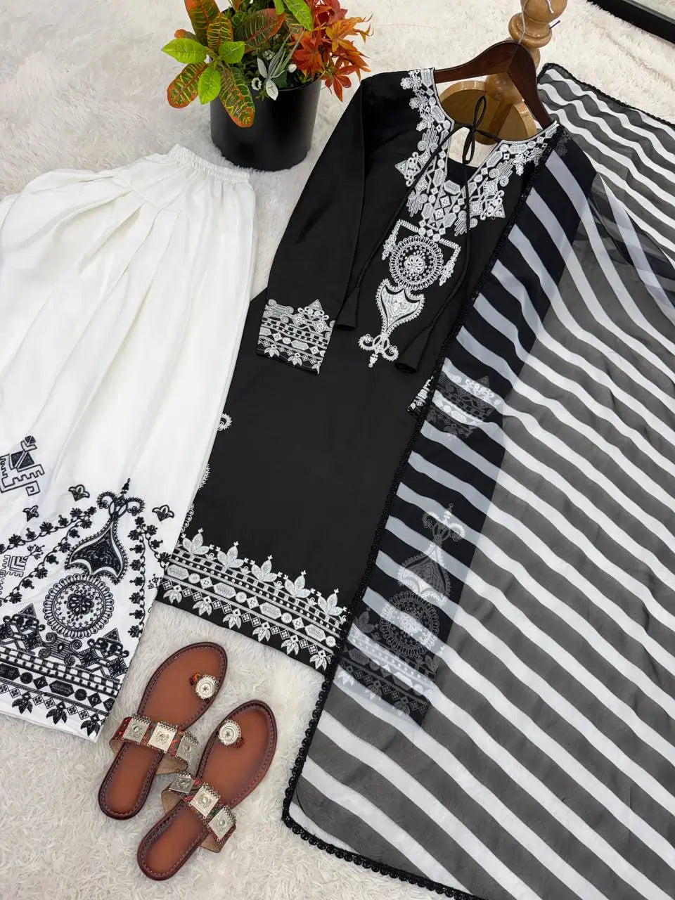 Classic Embroidered Farshi Suit Set for Festive and Traditional Wear