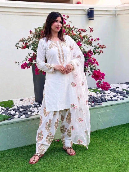 Classic Embroidered Silk Kurta Farshi Set for Festive and Traditional Wear
