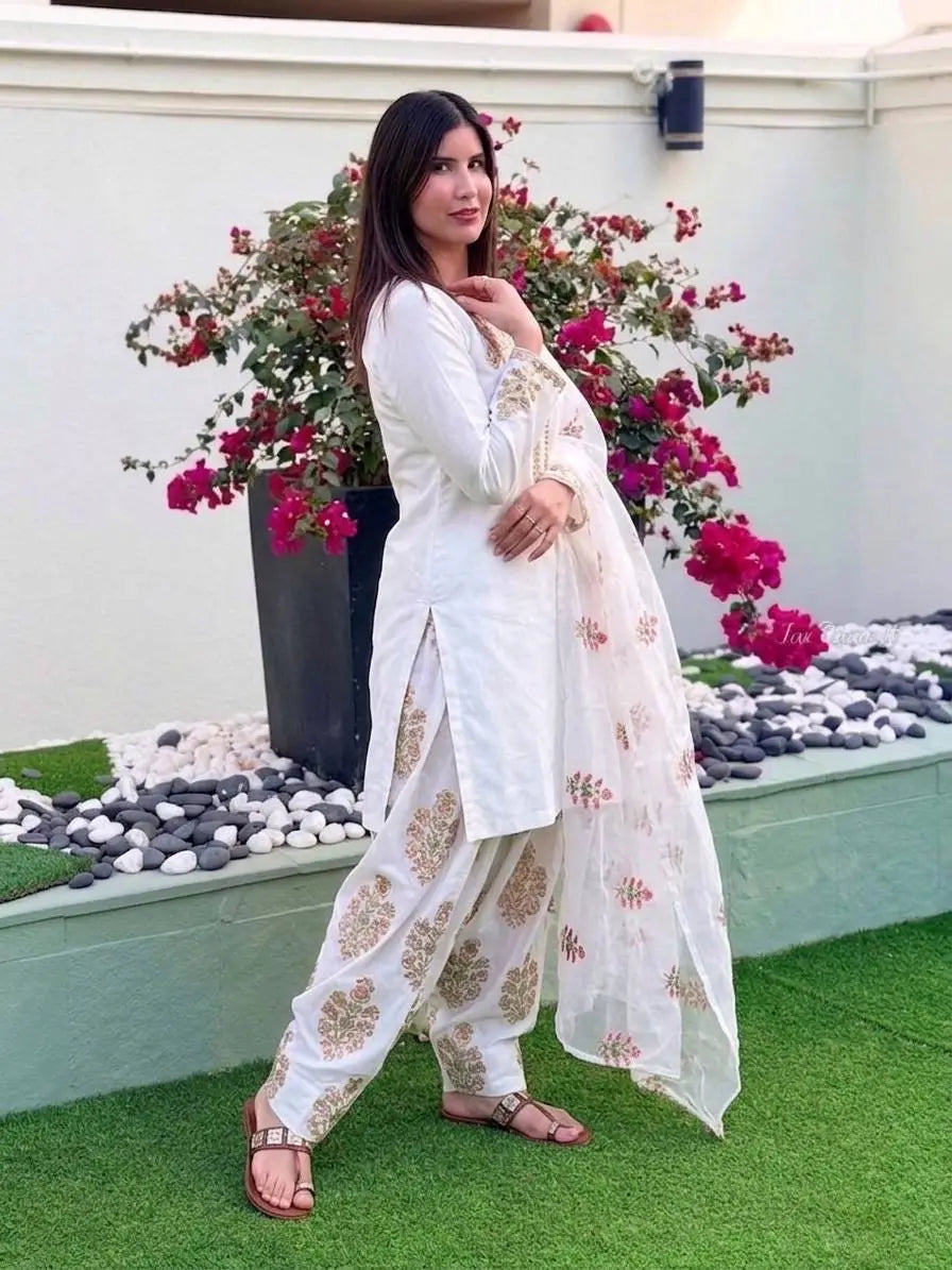 Classic Embroidered Silk Kurta Farshi Set for Festive and Traditional Wear