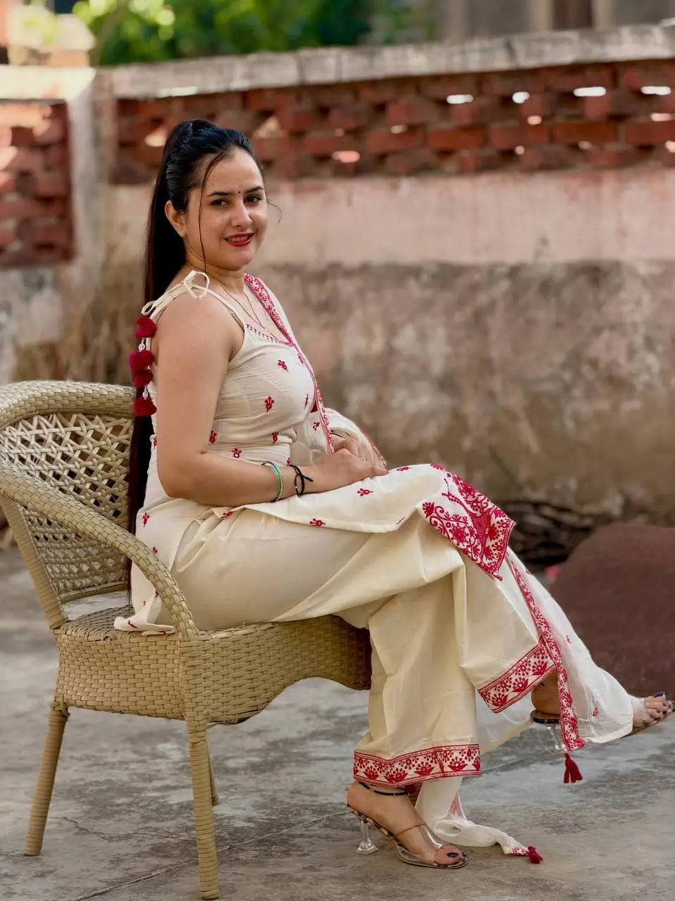 Contrast Border Booti Suit