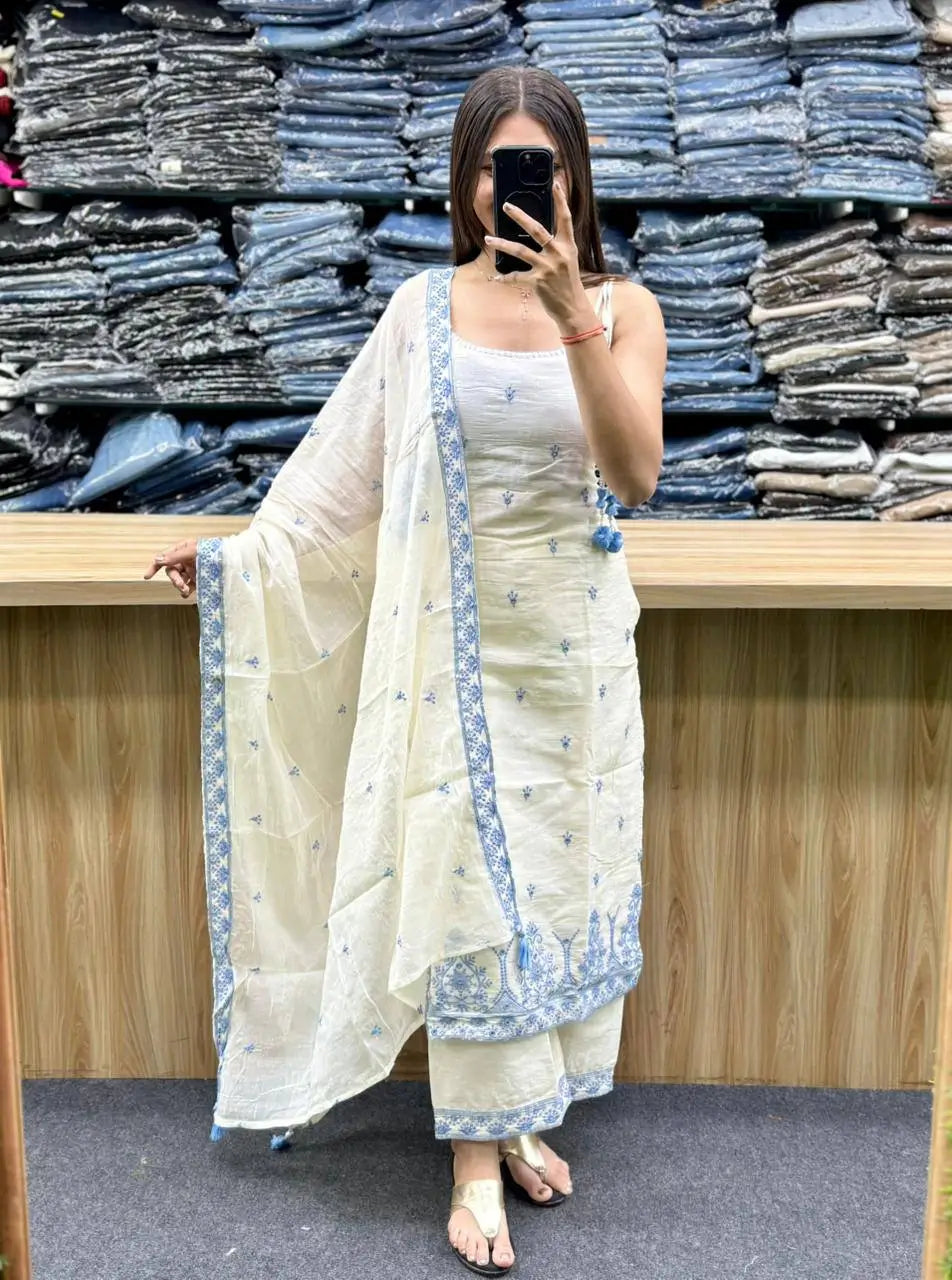 Contrast Border Booti Suit