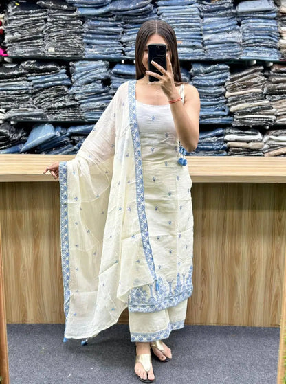 Contrast Border Booti Suit