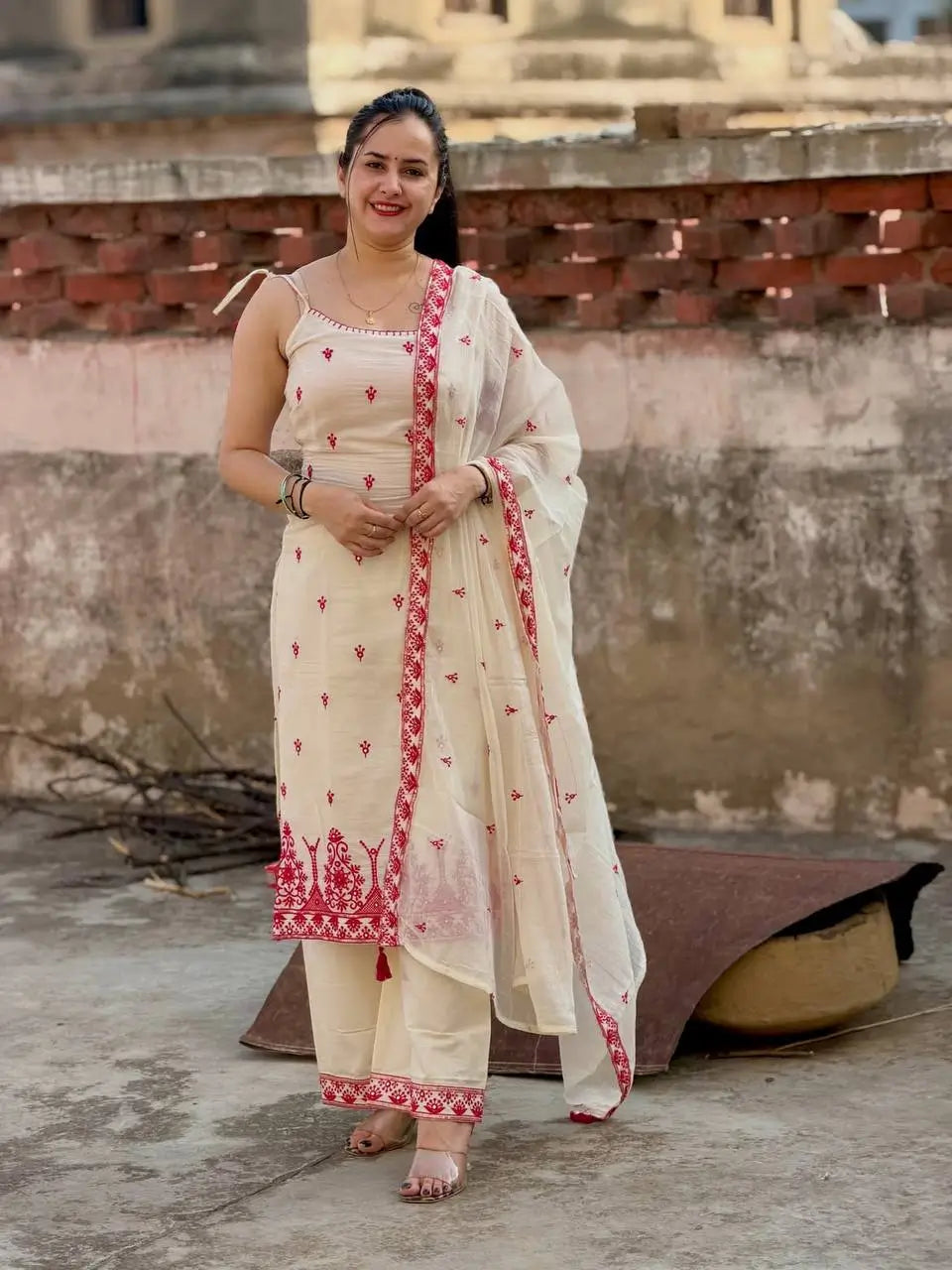 Contrast Border Booti Suit