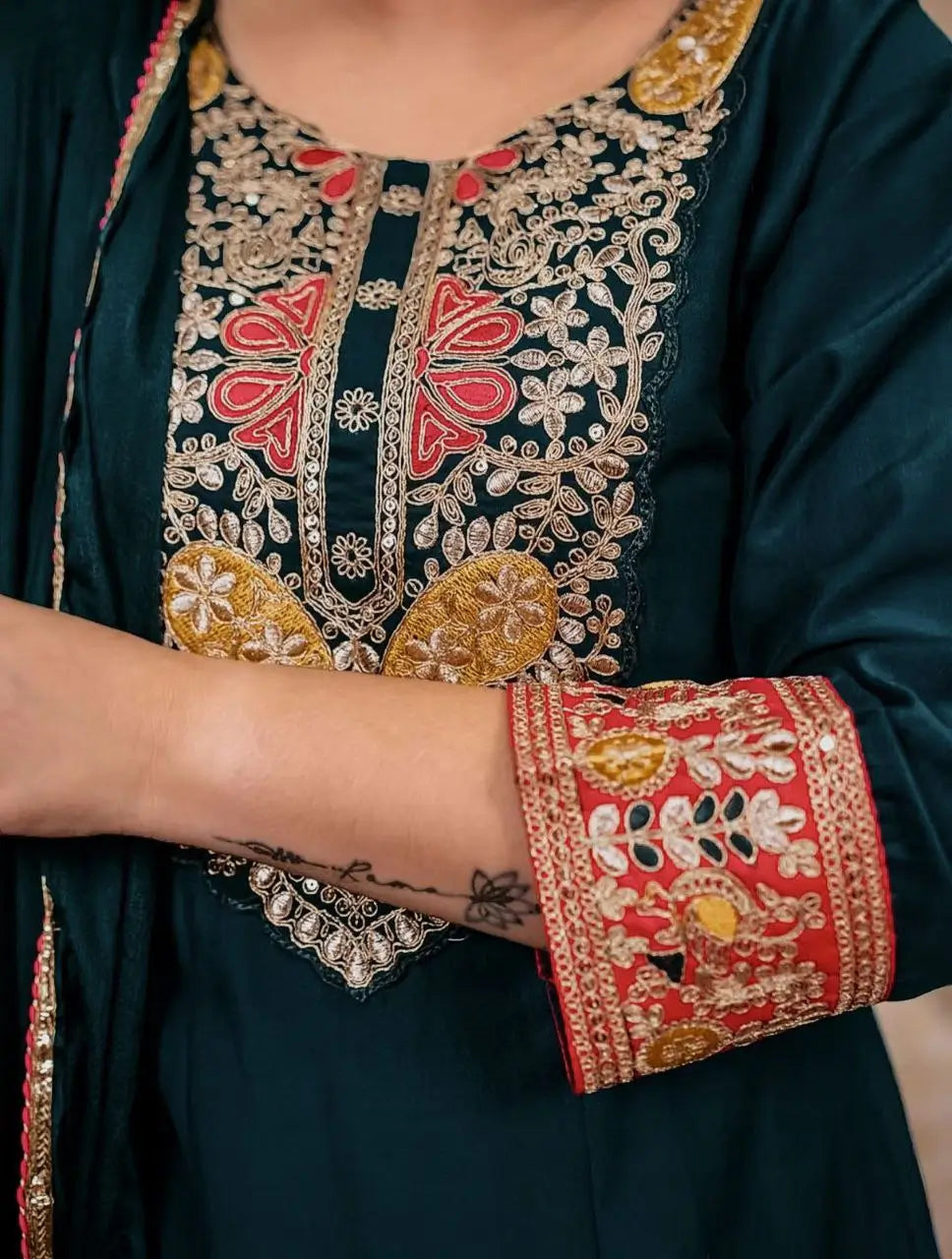 Contrast Cuff Anarkali Kurta