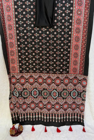 Cream Ajrakh Mirror Saree