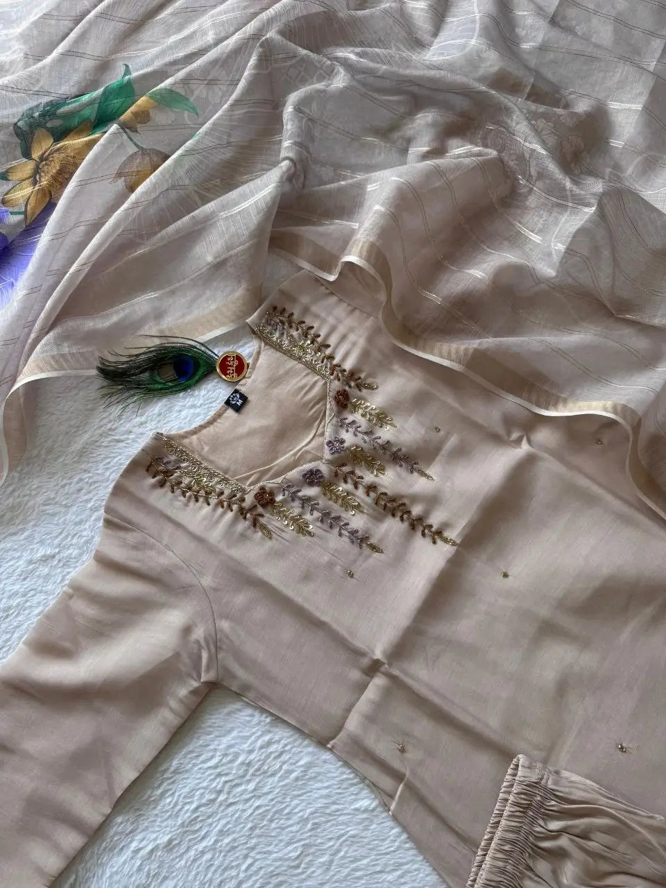 Cream Chanderi Kurta Set With Linen Dupatta