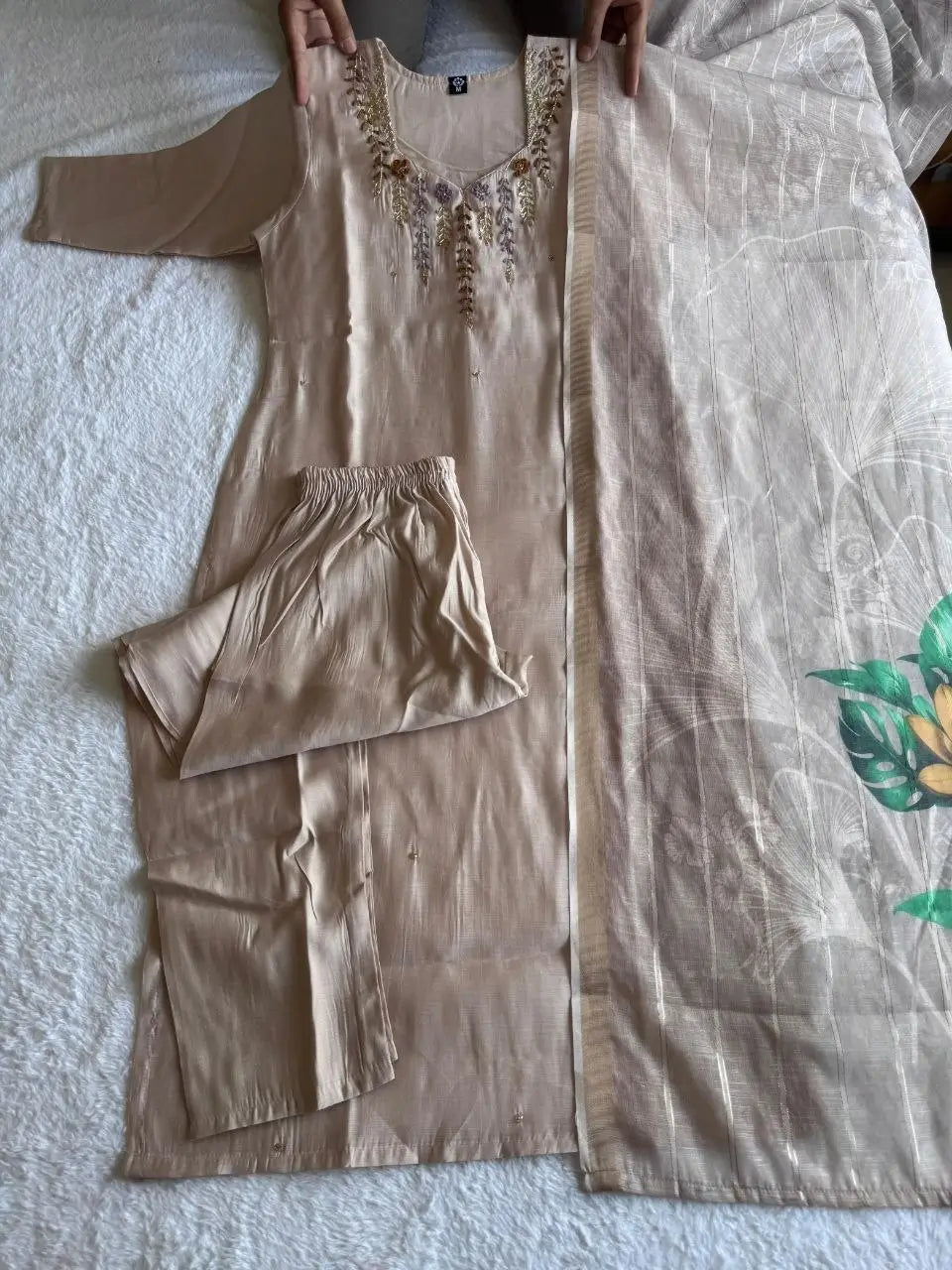Cream Chanderi Kurta Set With Linen Dupatta