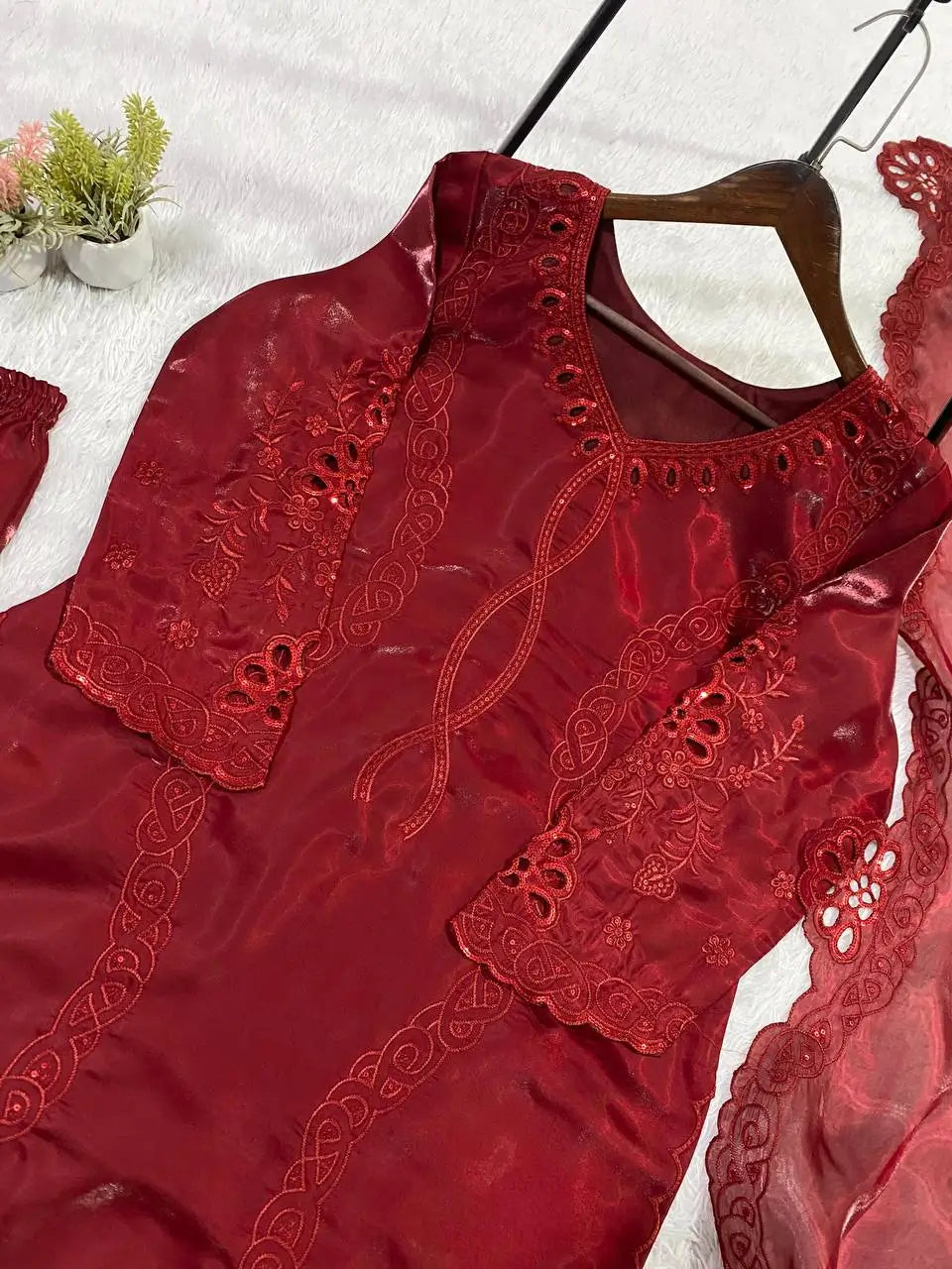 Crimson Embroidery Kurta Set with Dupatta
