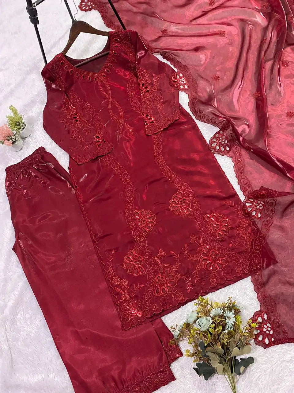 Crimson Embroidery Kurta Set with Dupatta