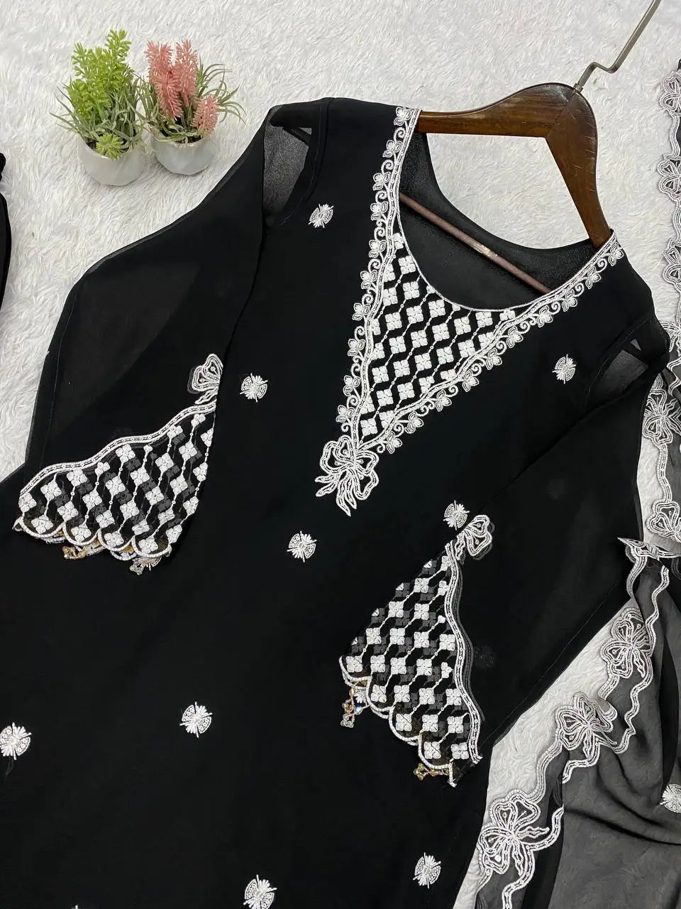 Cutwork Lace Georgette Suit