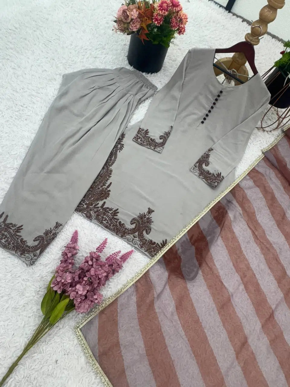Designer Fox Georgette Embroidered Suit Set with Farshi Pant
