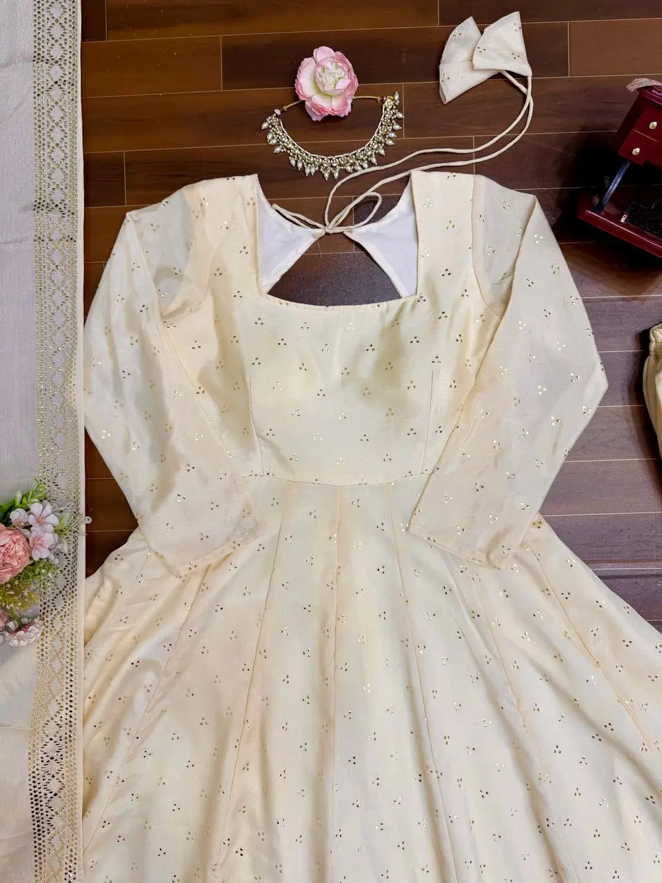 Elegant Chinnon Silk Gown Set