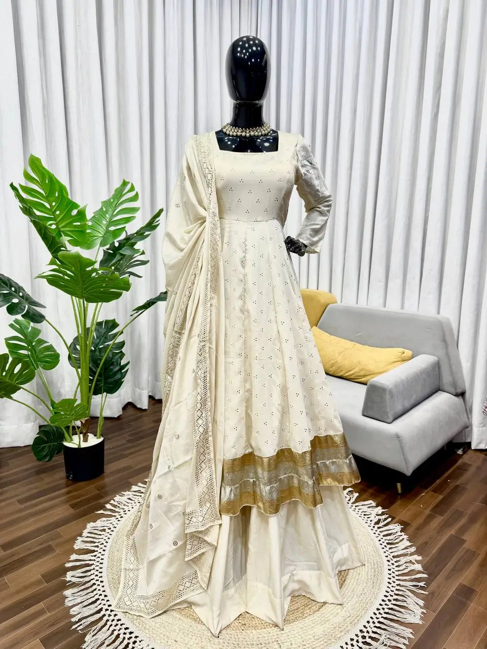 Elegant Chinnon Silk Gown Set