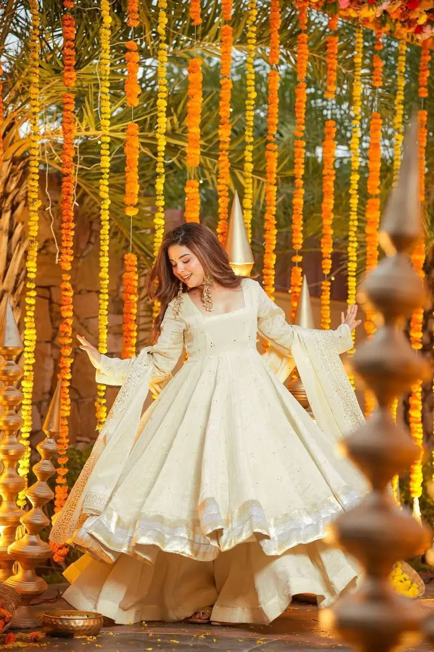 Elegant Chinnon Silk Gown Set