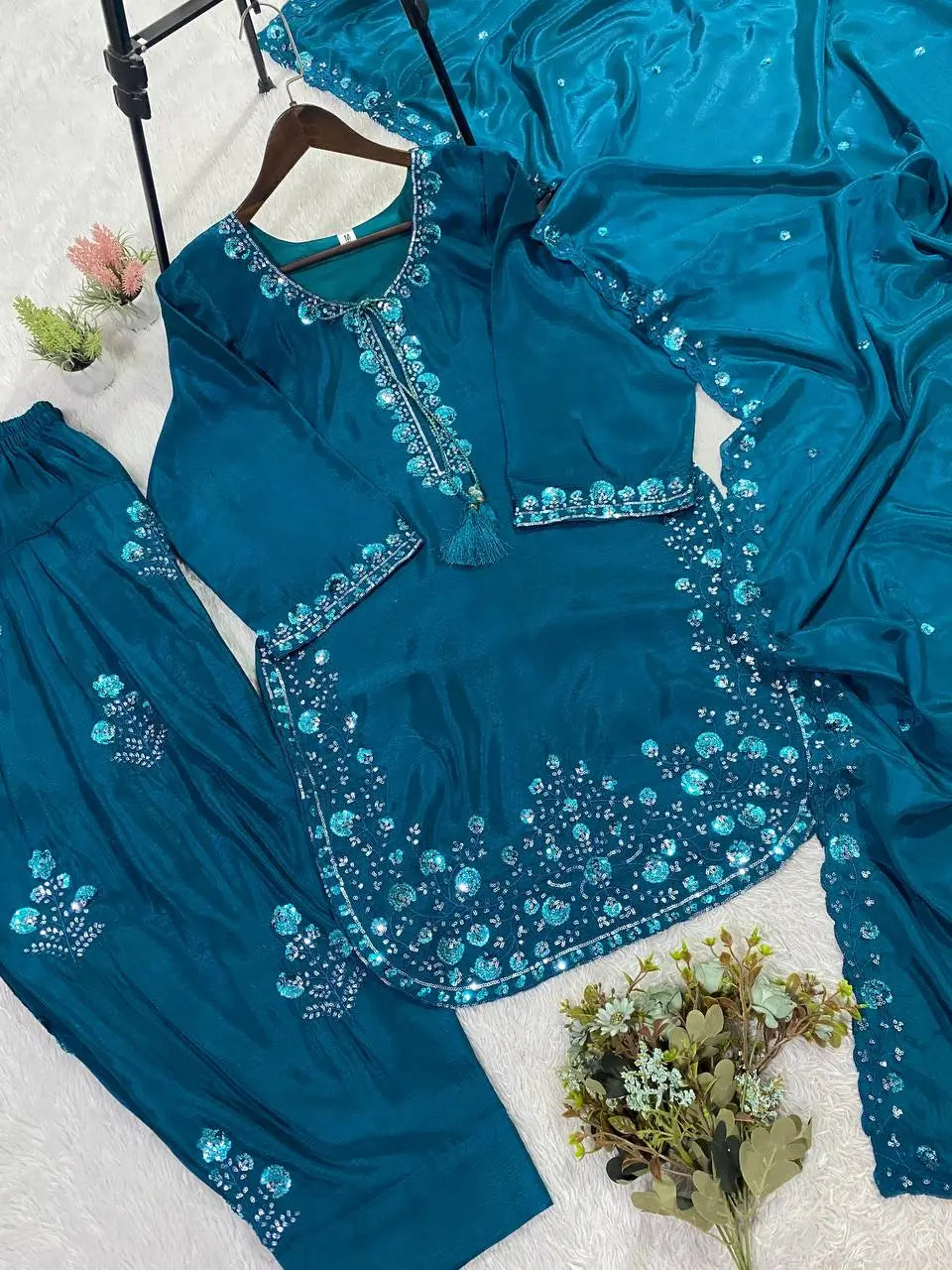 Elegant Chinon Farshi Suit Set for Festive and Wedding Wear