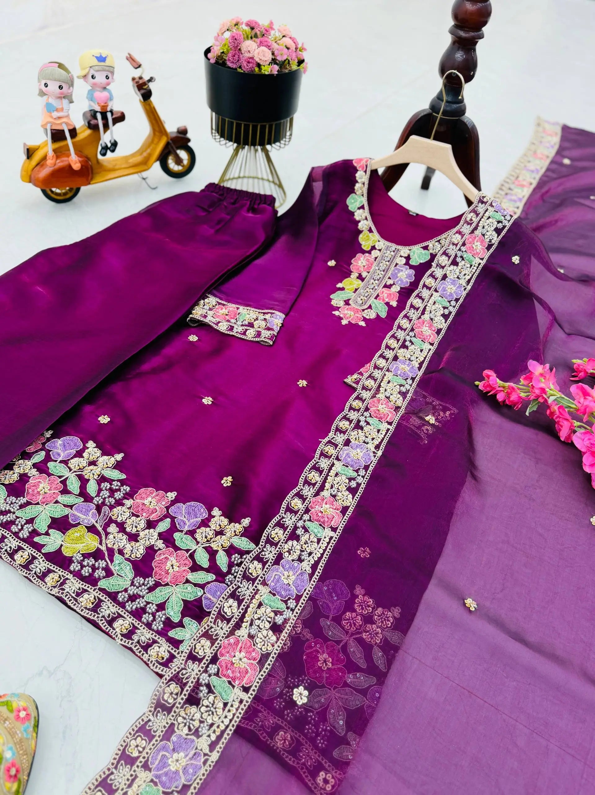 Elegant Chinon Silk Embroidered Suit Set for Festive and Wedding Wear